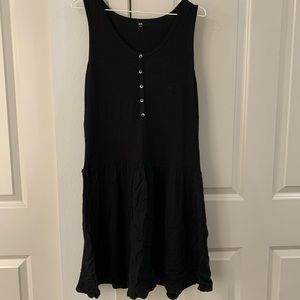 uniqlo sleeveless dress